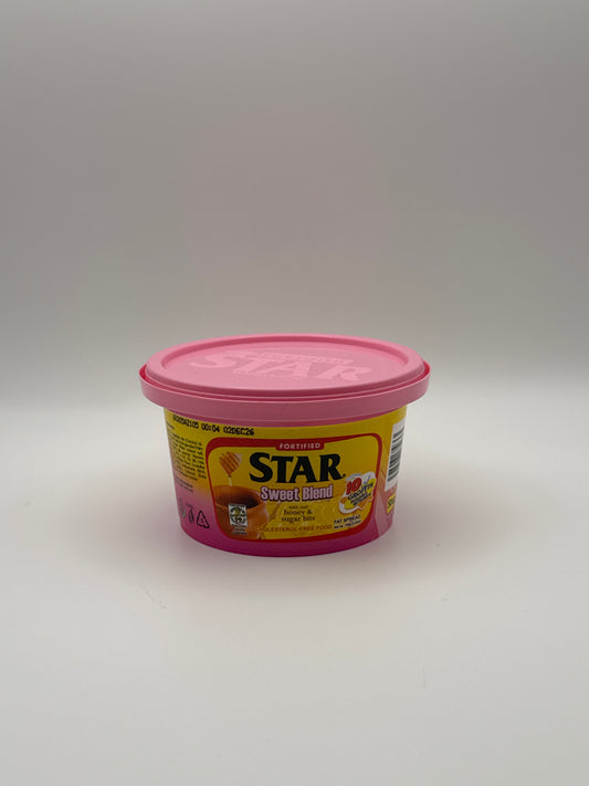 Star Margarine sweet blend with honey and sugar bits 100g