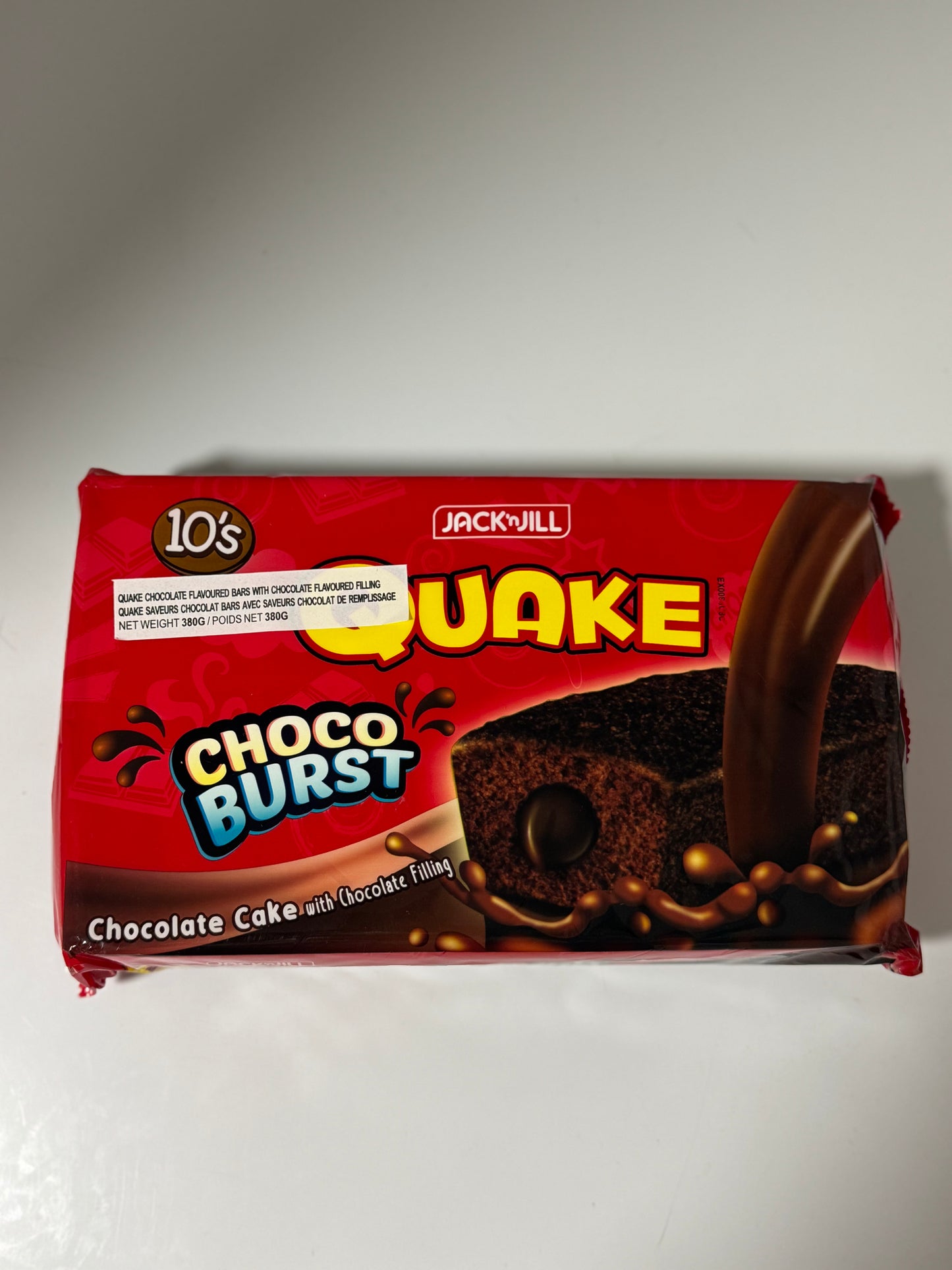 Quake Choco Burst Chocolate Cake with Chocolate Filling 10x38g